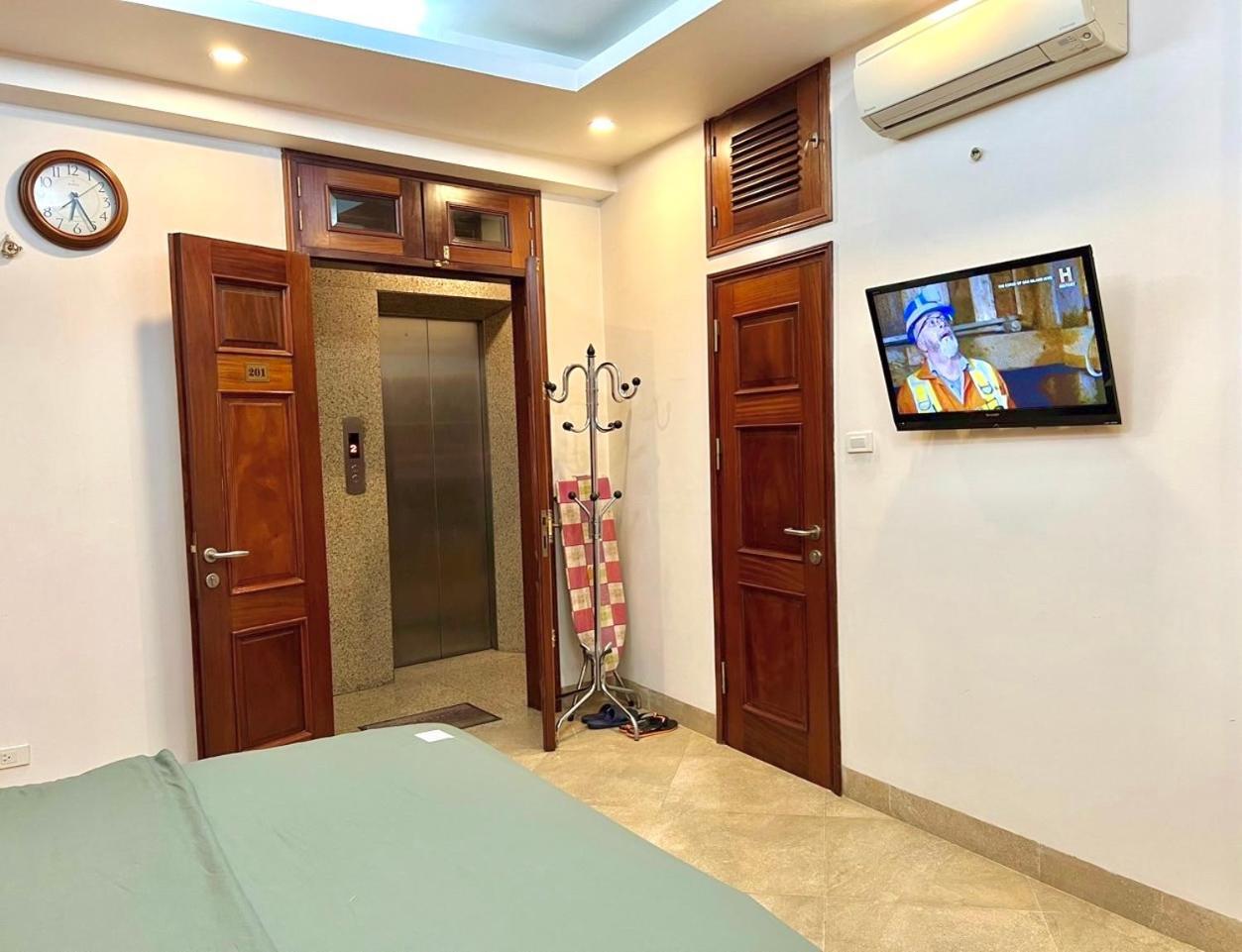 Serviced Apartment Next To The Hanoi Opera House Can Ho Day Du Tien Nghi Co Thang May Ngay Gan Nha Hat Lon Zewnętrze zdjęcie